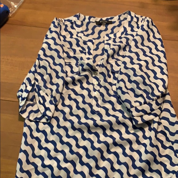 Button down blouse - Picture 1 of 3